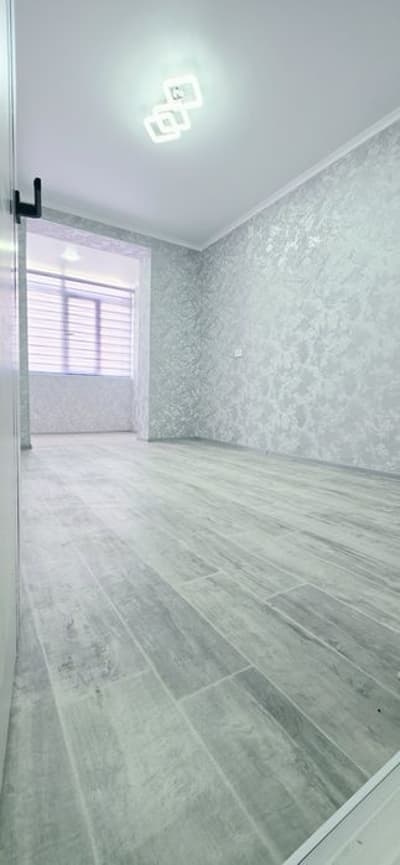 2 xona 3 etajdan uy sotiladi