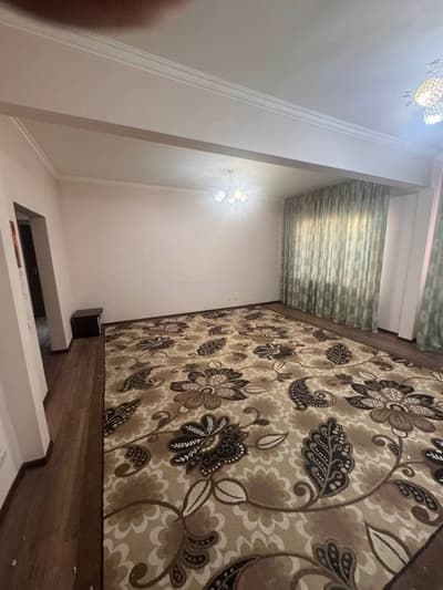 Продам 4-комнатную квартиру Сергели 2 на пятом этаже 4/5/5