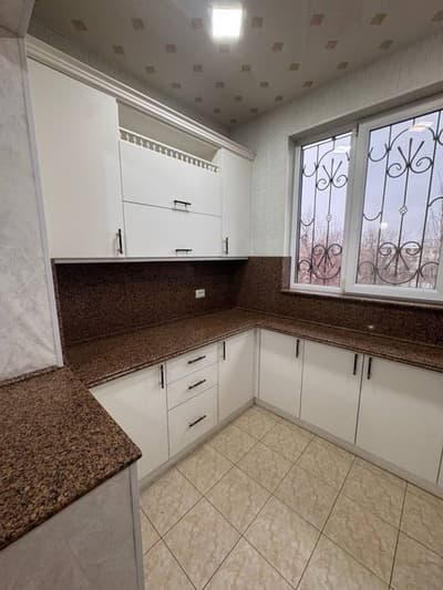 Мирабадский район. Массив куйлюк 4. 3х ком. Удвоенный зал. 92м2