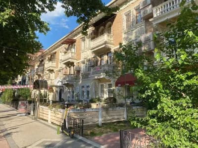 Под ОФИС 3/1/3 в Генеральских Статусных домах .м.Ойбек, Шота Руставели