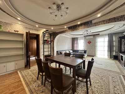 4х комнатная Банковская / Госпиталка/  напротив Мирабад Авеню