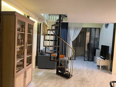 Продаётся квартира Максим горький Silk Road новостройка с мансардой