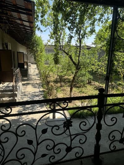 Назарбек участок 10 комнат Срочно!!!