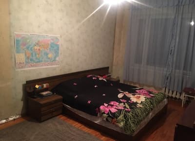 Юнусабад 14, 4/2/4, 84м2. Балкон 2х6. Без ремонта. Собственник.