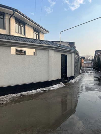 участка сотилади юнусобод бодомзор 2 сотик 2 этаж 8 хона