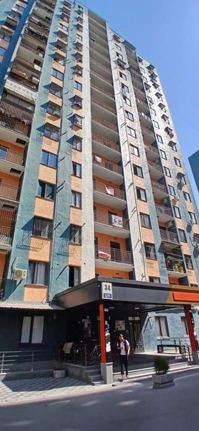 Yangi Darxonda 16/9/3 xonali 63 kvm kvartira sotilsdi