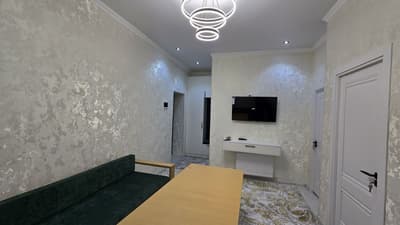 2хоналик килинган квартира 2каватдан сотилади, 7микрорайон