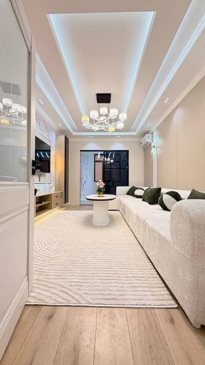 Metro Xamza 4 xonali balkon 2x7 SOTILADI