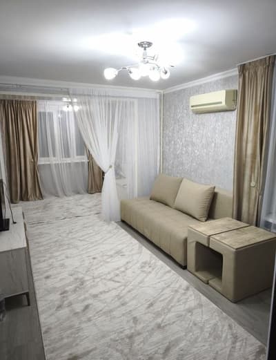 Квартира продаётся Чиланзар 26 квартал 1в2/3/5 меб тех балкон 2*6