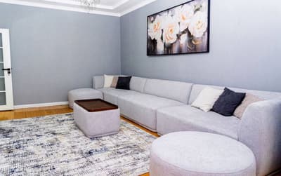 Продается 3 комнатная квартира ремонт ул.Эльбек, Канадская школа