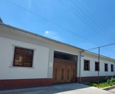 Продаётся дом в мах. Мевазор в М.Улугбексом районе напротив Карасу-6.