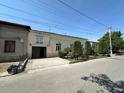 Uchtepa 4 sotix hovli srochno