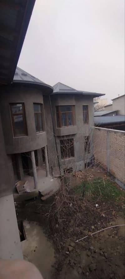 Сотилади Дом Яккасарай махалля Ракат Боши Коробка 6 Соток ор. ТЦ Next