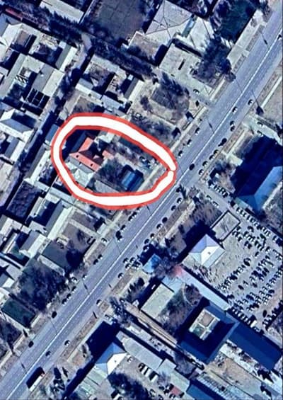 Уй сотилади Катта йул устидаги. Кат Махалла Алишер Навои кучаси 7-уй