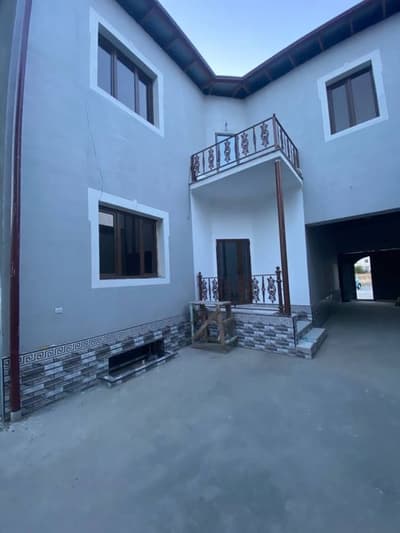 В продаже 2 этажный дом в Сергели массив Строитель