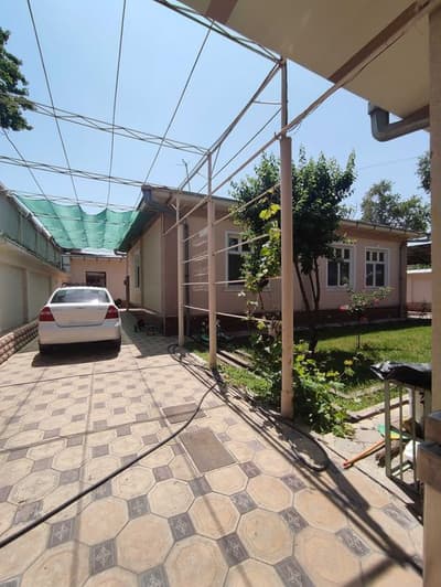 Продаётся дом 6.57 соток Спутник-12