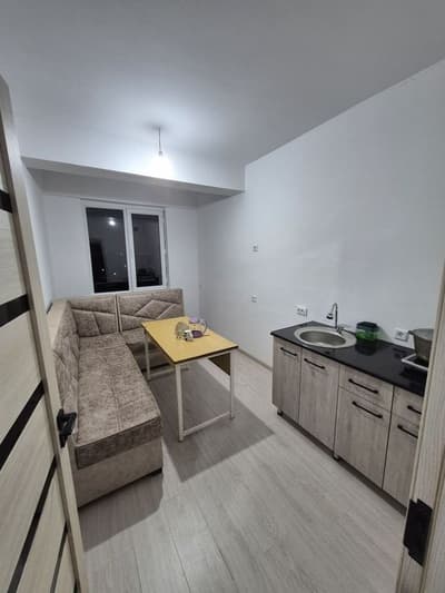 Kvartira sotiladi Mirzo Ulug'bek