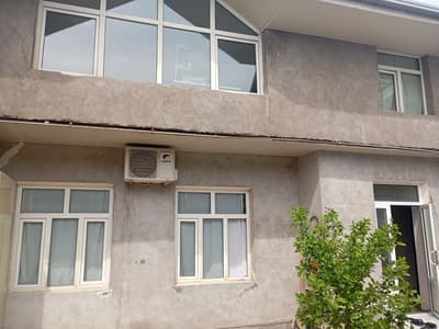 Юнусобод Хасанбойда 2 этаж ховли слтилади.