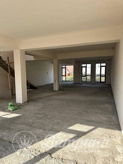 Олтинтепа участок 8 комнат