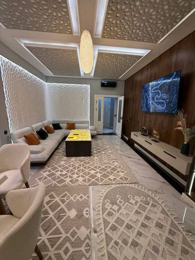 Новостройка 4/7/10 яккасарай сити малл площадь:  120 m2