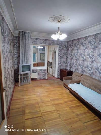 Яккасарайский район массив Кушбеги 1 комнатная квартира  Не торец