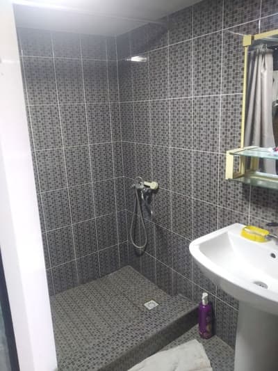 Xovli sotiladi Xonobodda