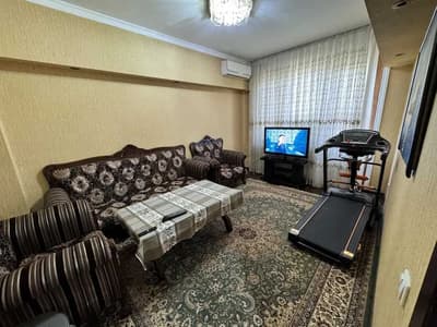 Юнусабад 4 кв  4 хона 3-этаж/4, кирпичный Балкон 2/6 Срочно.