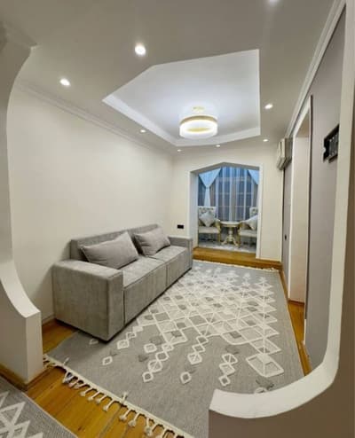 2/2/5 Максим горький кирпич 1,5х3 балкон