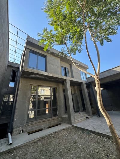 Продаётся дом коробка на Максима Горьком