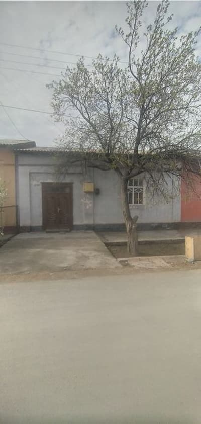 Ховли уй сотилади 90000