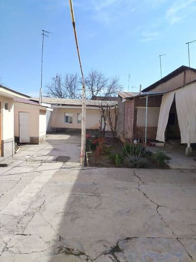 Продается 
участок 5,25сот
Махалля  Бешкапа
Фасад 15 метров 
Ориентир