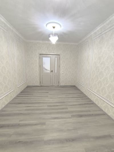 Продам 3 комнатную на первом этаже. Янгиюль Ремонт. Срочно ключи в нат