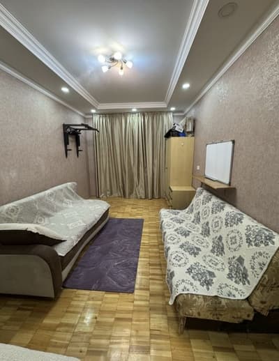 Юнусабад 9 квартал. Продается квартира 3/8/9