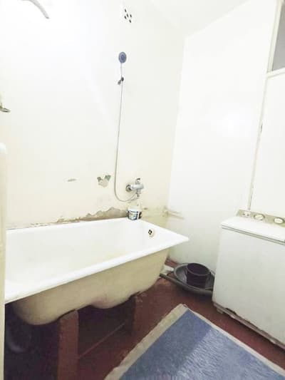 Чиланзар 11 квартал 2 комнатная 4 этаж