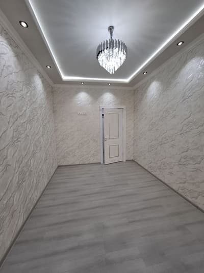 Продам квартиру новостройка на 1 ом этаже 55 кв 2 х комнатная