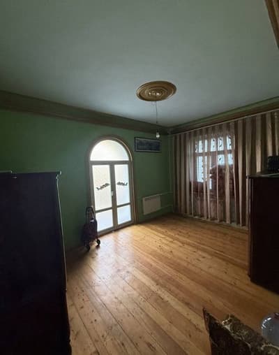 Квартира на Шота Руставели -Океан 3/3/4 общ пл 76м Высокопотолочка