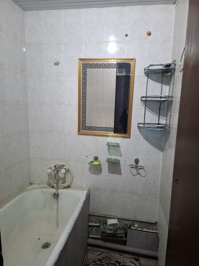 Киргили Конечка Квартира 5 этажный дом 3 эташ 3 ком