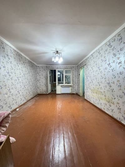 Чиланзар-7 кв 2/4/5. 56м2 Срочно Продам квартиру