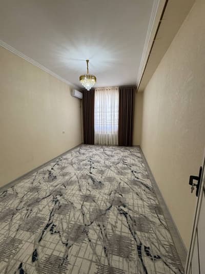 1 xona 2 xona qilingan uy sotiladi