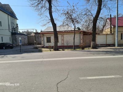 Продается дом под застройку 2.7 сотки  Саракулька 1 линия