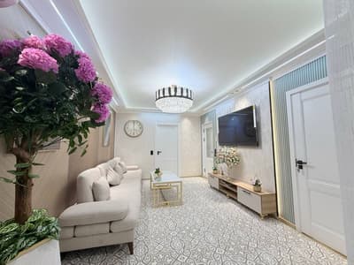 Чиланзар 9.  2в3/3/4 кирпич.  Балкон 2х6. Евро.