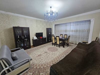 Продаю квартиру 3/7/9 на Дружба народов