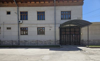 UY SOTILADI:  Toshkent tumani, kelesda.