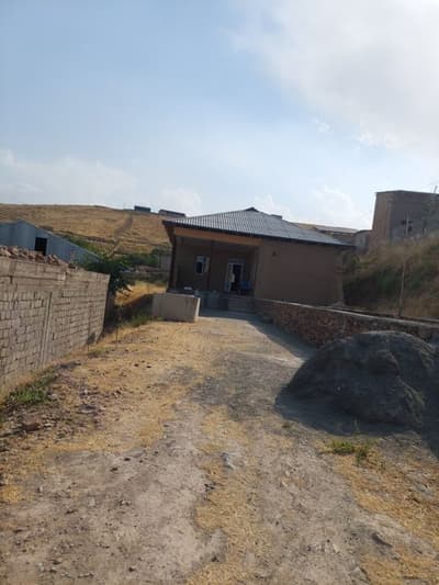 Участка сотилади