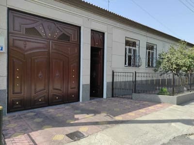 Фаргона шахрида Ойбарчин кучасида  ховли Уй сотилади