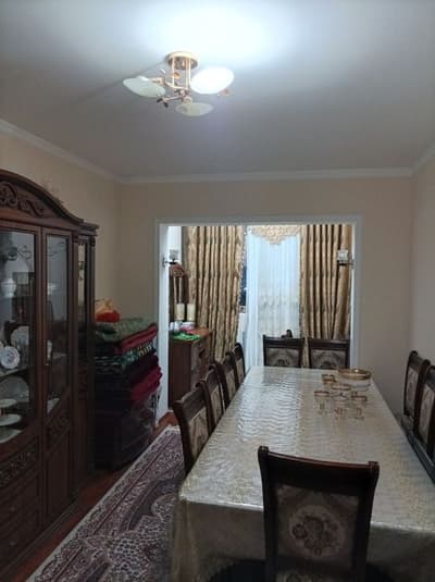 Просторная 4-комнатная квартира в Сергели 8А — заходи и живи!