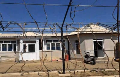 уй Ховли сотилади