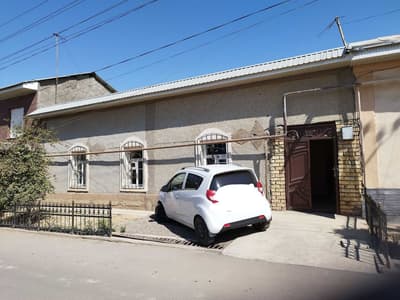 3,5 сотихли ховлимни сотаман. Хасанбой постдан 3 км кирилади.