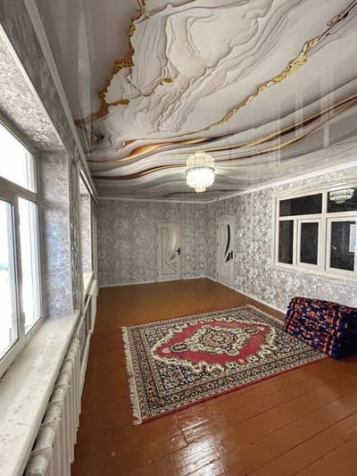 Gulistonda aktyabrda uy sotiladi