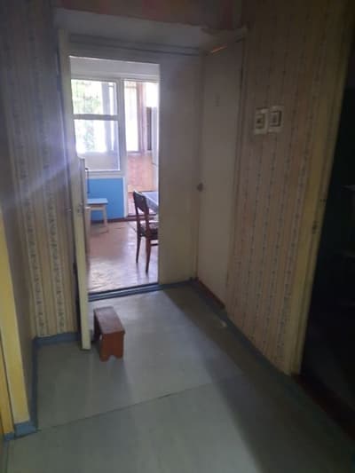 Хонадон сотилади! Сергели Спутник 16, 2 хонали, 2- кават